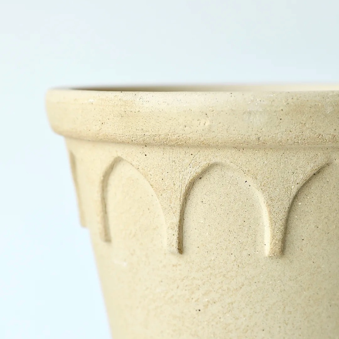 Crown Planter