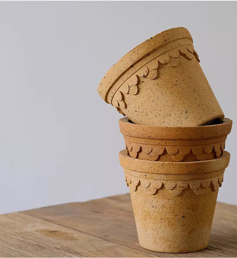 Clover planter - Marrakech(random brown)Claywares